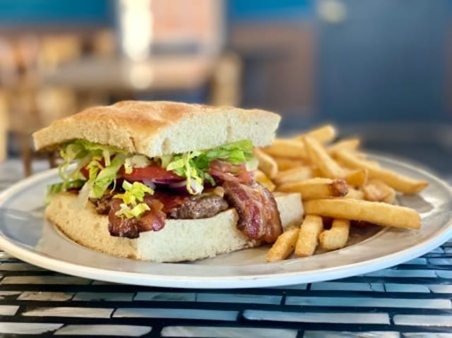 Bacon Cheeseburger.